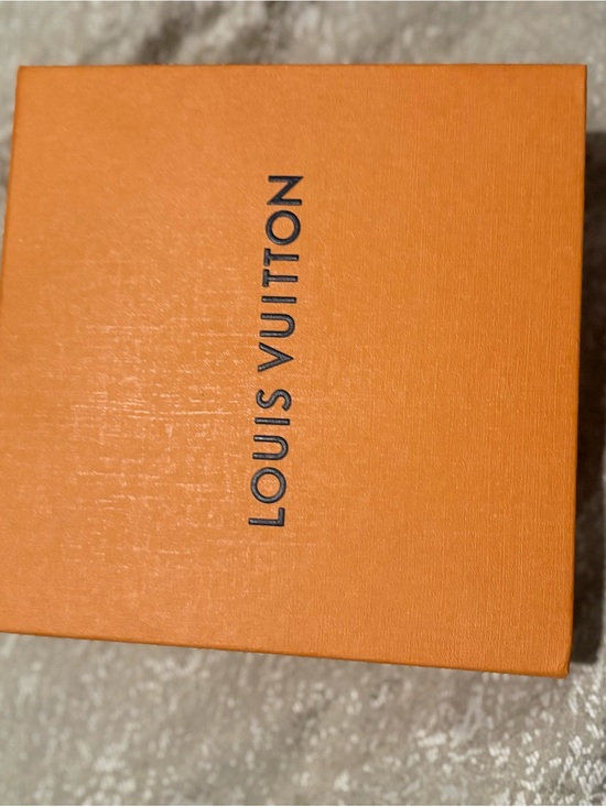 Louis vuitton women’s belt